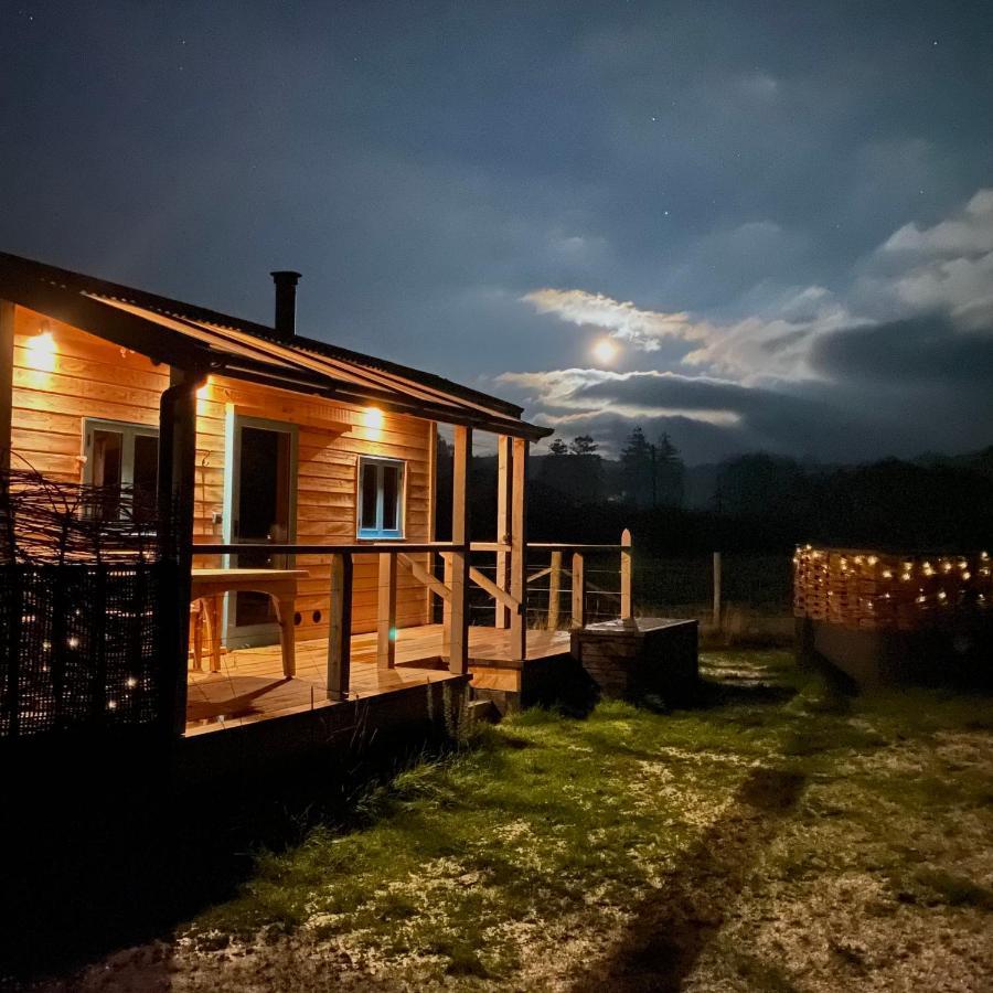 Dol Swynol Glamping Luxury Cabin With Outdoor Bath Villa Aberystwyth Exteriör bild